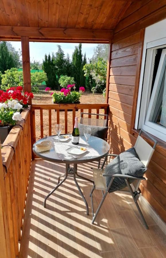 Bed and Breakfast Casa Dominaty Calig Экстерьер фото