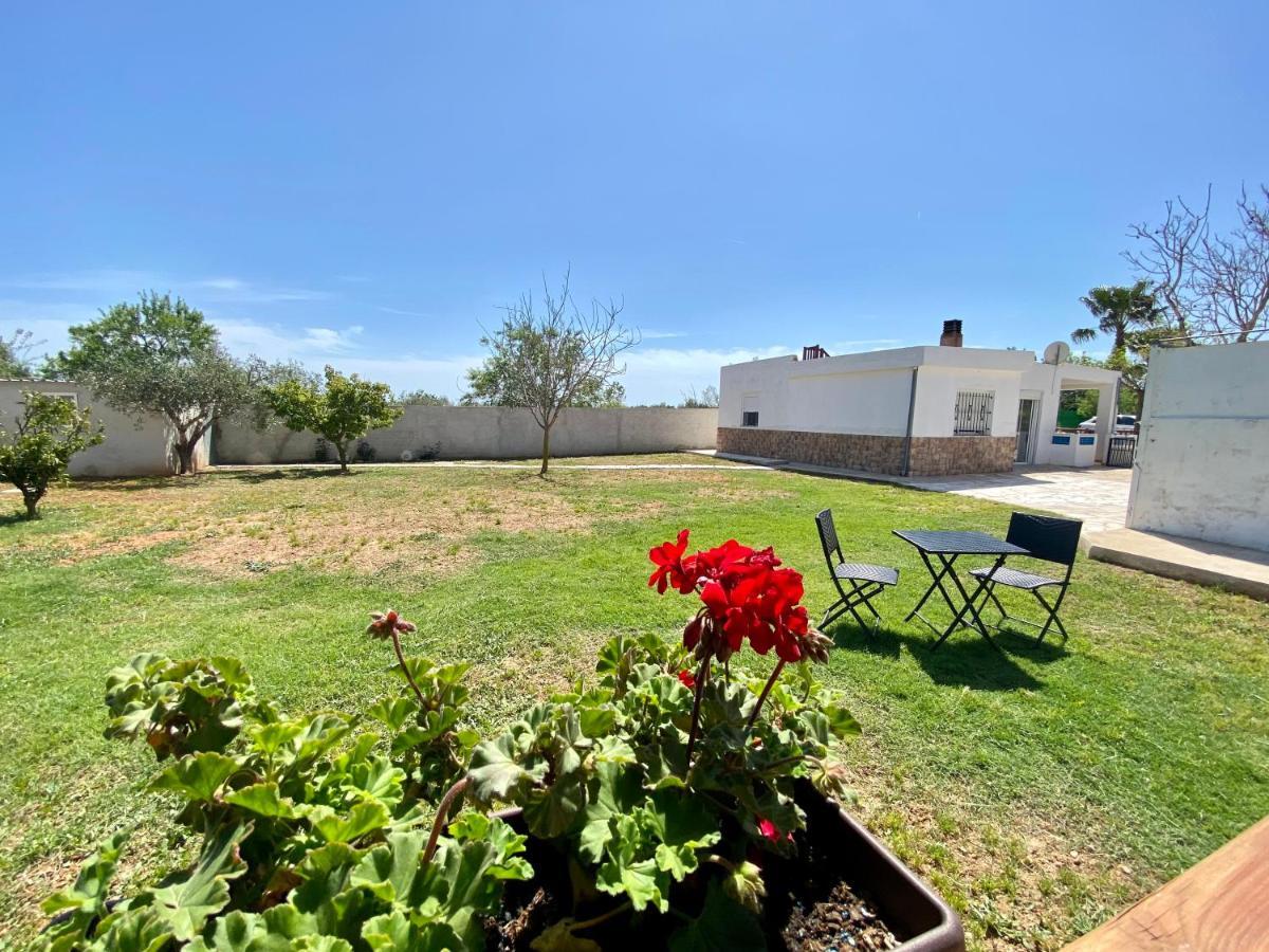 Bed and Breakfast Casa Dominaty Calig Экстерьер фото