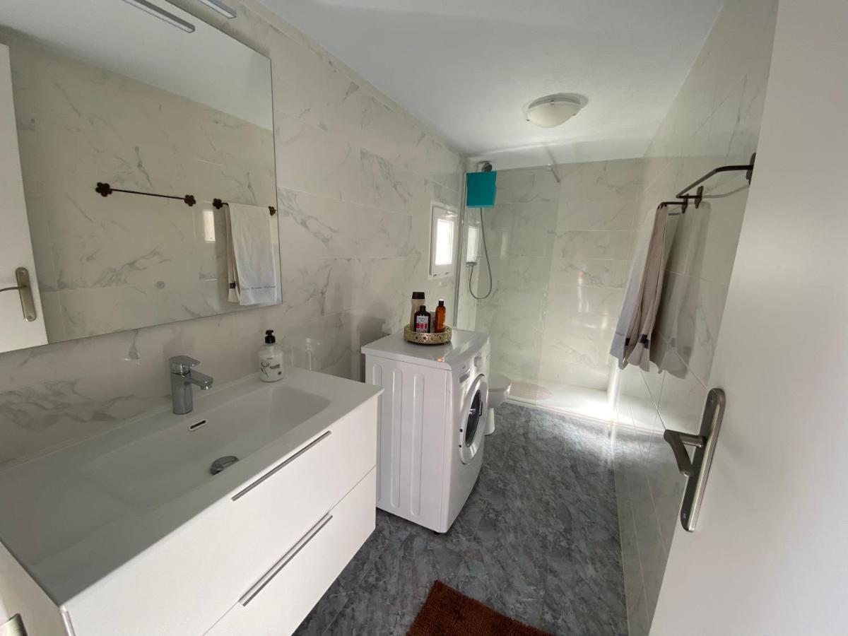 Bed and Breakfast Casa Dominaty Calig Экстерьер фото